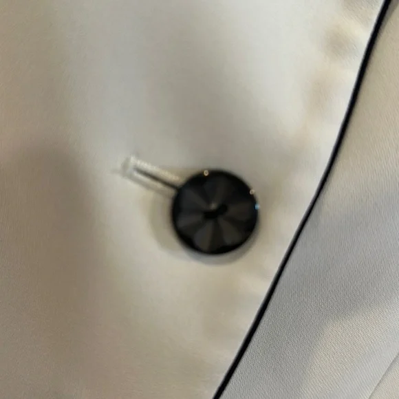 Kasper Skirt Suit - Picture 3 of 11